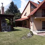 Marika Apartmanhaz