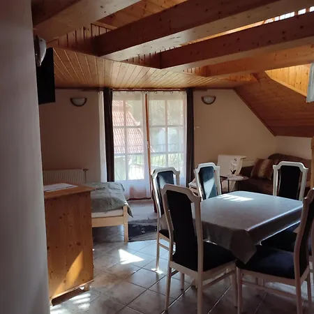 公寓 Marika Apartmanhaz 佐洛卡罗斯