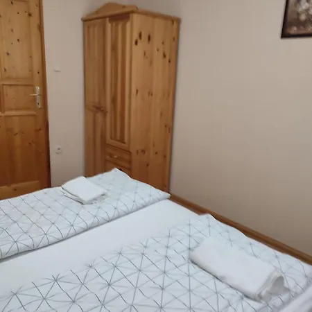 Marika Apartmanhaz Daire *