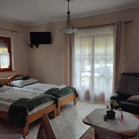 Marika Apartmanhaz
