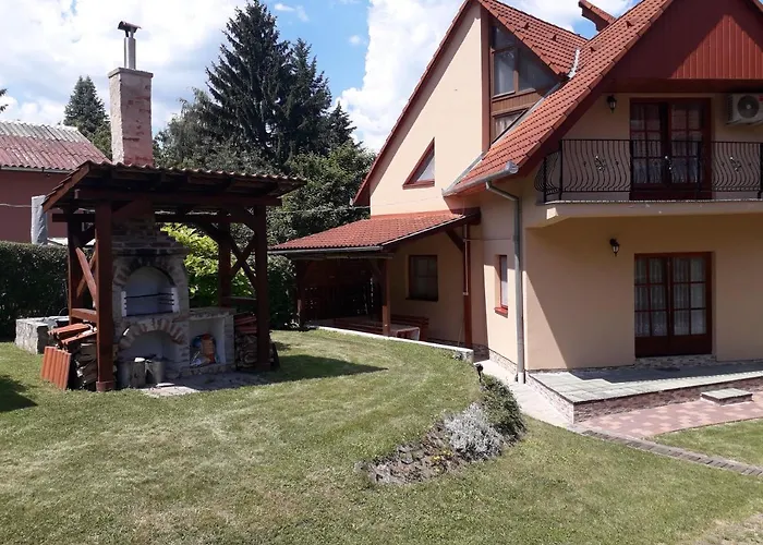 Marika Apartmanhaz