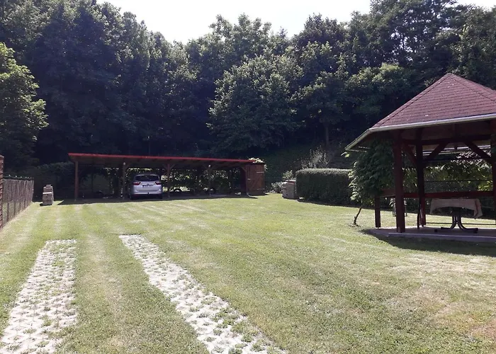 Marika Apartmanhaz * Zalakaros